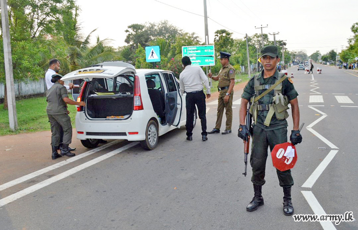 நாடுபூராகவும் இராணுவ படையினரால் தேடுதல் நடவடிக்கைகள்