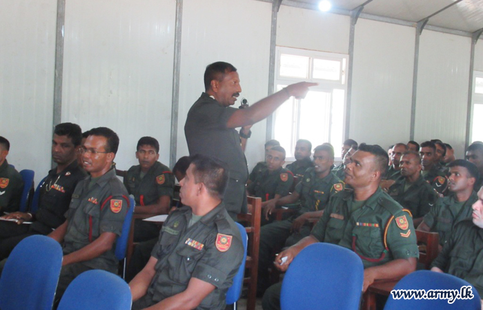 Kilinochchi Troops Educated on ‘Prevention of Suicides’
