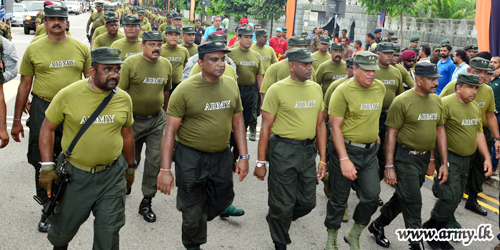 විජයග්‍රාහී “රණකාමීන්ගේ පා ගමන” නිදහස් චතුරශ්‍රය දක්වා සම්ප්‍රාප්තිය 