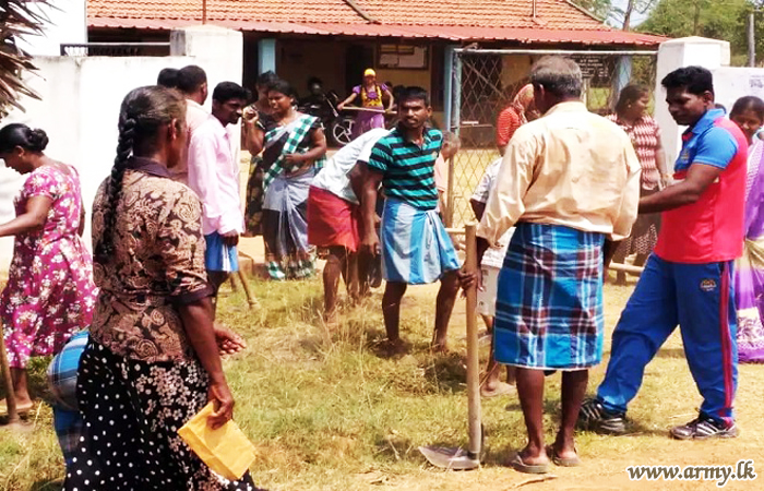 படையினரால் சிரமதானப் பணிகள் முன்னெடுப்பு