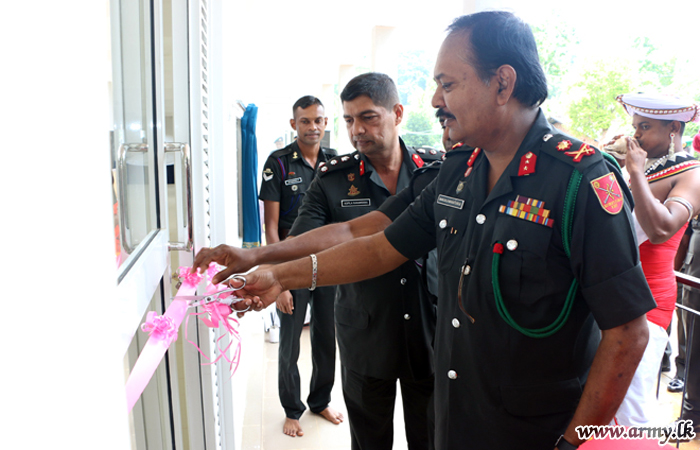 අලව්ව රණවිරු ඇපරල් ඇගළුම් කර්මාන්ත ශාලාවට නව දෙමහල් ගොඩනැගිල්ලක්