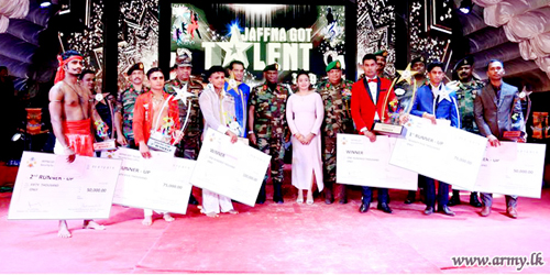 'Dancing & Singing Stars' among Jaffna Troops Crowned amidst Roaring Applause