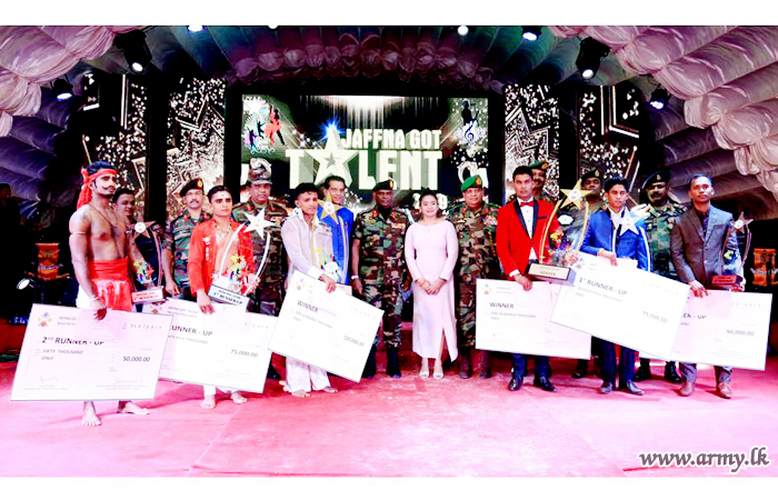 'Dancing & Singing Stars' among Jaffna Troops Crowned amidst Roaring Applause