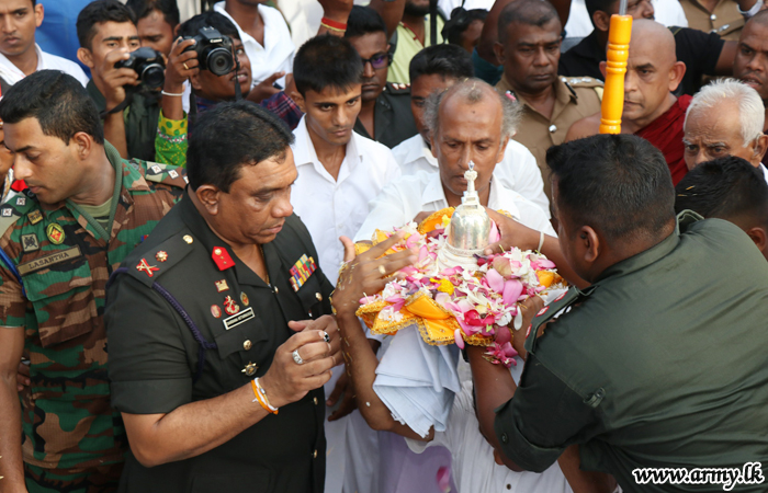 Sacred Relics Enshrined in Navatkuli Buddhist Temple