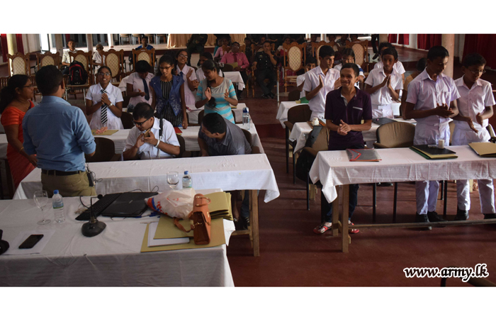 Visually-Impaired O/L Candidates Assisted