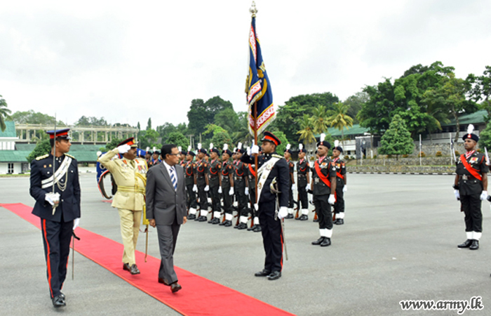 Secy Defence General (Retd) Shantha Kottegoda Honoured in his Former SLLI Regiment 