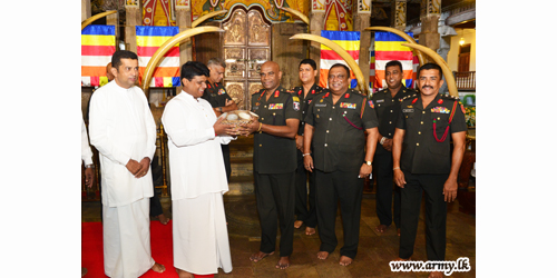 Army-Supplied 'Coppara' to Illuminate 'Sri Dalada Perhera' for 5th Consecutive Year 