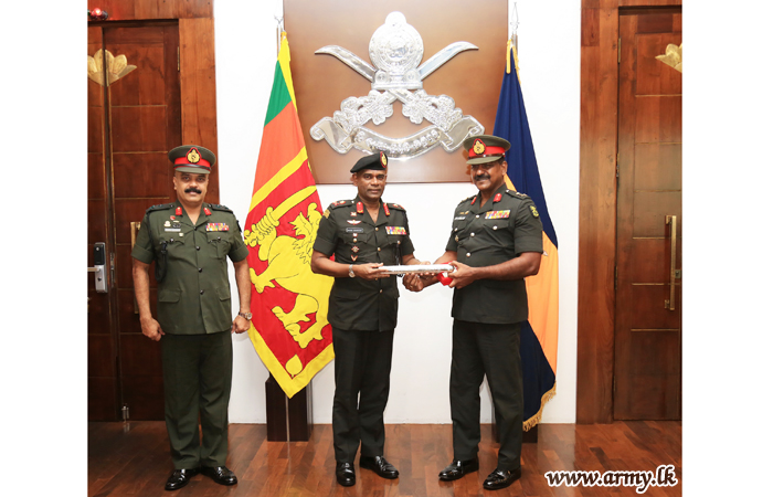 Unblemished Service Recognition, 'VSV' Laurel Awarded to 3 Senior Most Army Officers 