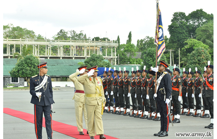 Fitting Tribute Salutes Retiring Major General M.M Kithsiri at SLLI HQ