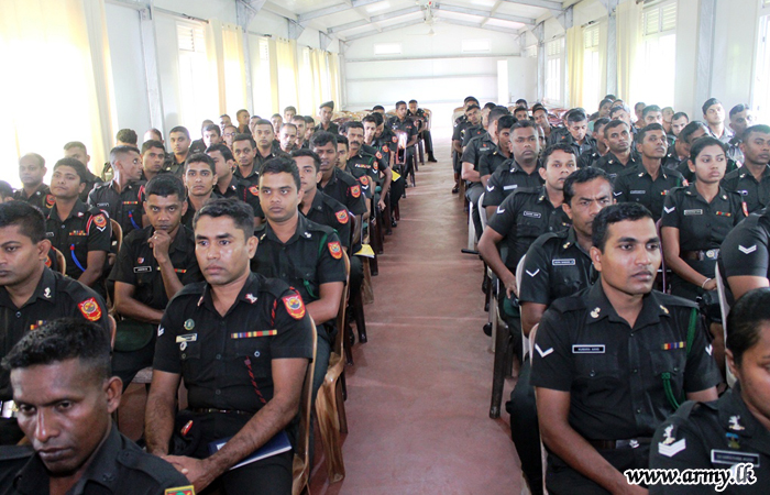 11 Div Troops Listen to Lecture on 'Powers'