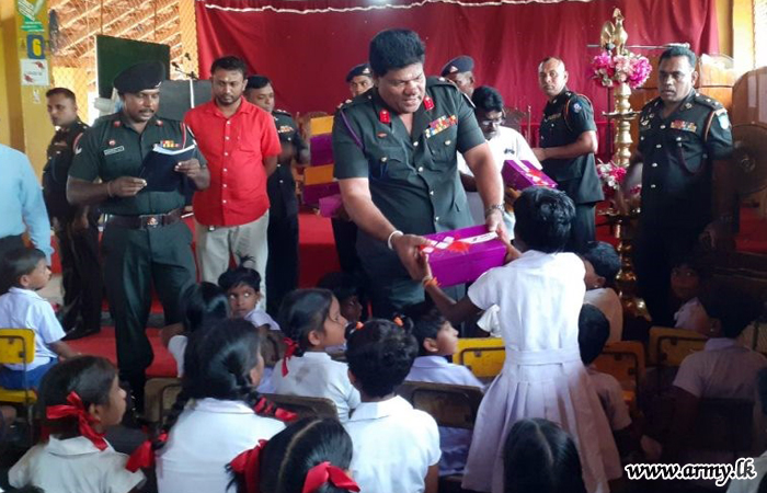 ஒட்டுசுட்டான் பாடசாலையின் 147 மாணவர்களுக்கு நன்கொடை