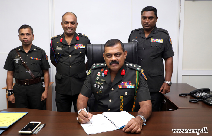 Brigadier Senarath Niwunhella, New DPA Takes Office