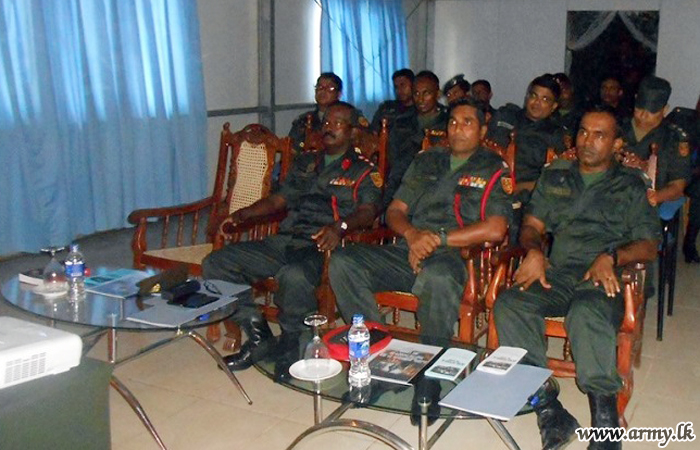 66 ஆவது படைப் பிரிவைச் சேர்ந்த படையினர்களுக்கு  செயலமர்வு