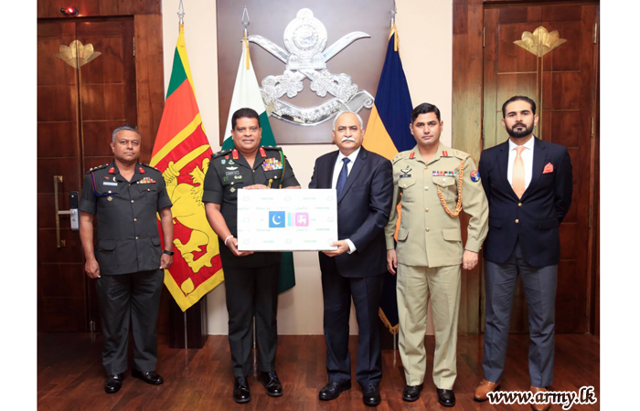Pakistan High Commission Offers IT Accessories to Sri Lanka Military Academy 