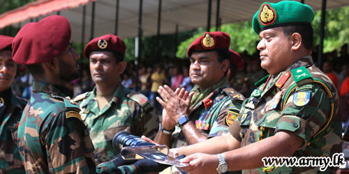 More Maroon Berets Trained in Kuda Oya Adorn 'Defenders of the Nation'