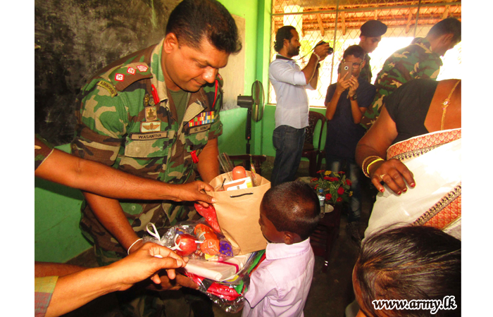 232 Brigade in Tharavikulam Gets School Incentives for Students