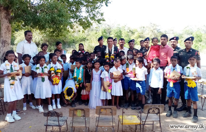படையினரது ஏற்பாட்டில் ஒழுங்கு செய்யப்பட்ட சிறுவர் தின நிகழ்வுகள்