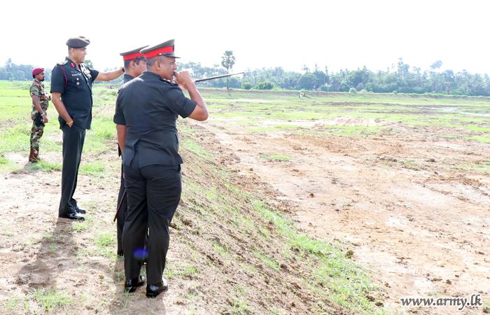 Jaffna Commander Expedites Construction Work at Periyakulam Tank