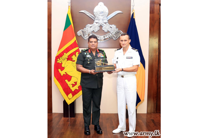 French Defence Attaché Pays Courtesies to Commander