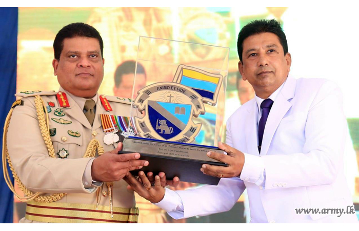 මාතලේ තෝමස් විද්‍යාලයේ ආදී ශිෂ්‍යයින් සහ ප්‍රදේශවාසීන් ‘විද්‍යාලයට සහ මාතෘභූමියට පක්‍ෂපාතී’ වත්මන් යුද්ධ හමුදාධිපතිතුමන් ඇගයුමට ලක් කිරීමට එක්වෙයි 