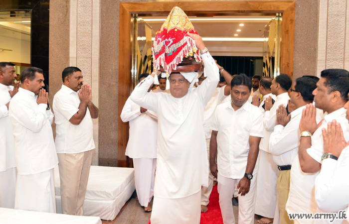 All Night 'Pirith' Chanting & Alms-Giving Bless New Army HQ