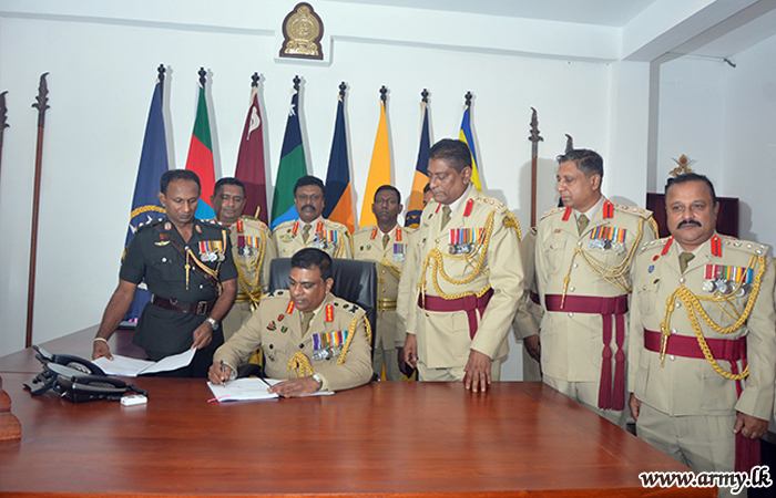 Formal Ceremonies Welcome New Wanni Commander