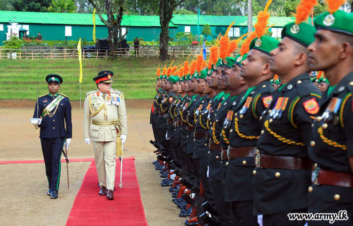 Commander Undertakes His First Visit to SFHQ-Central 