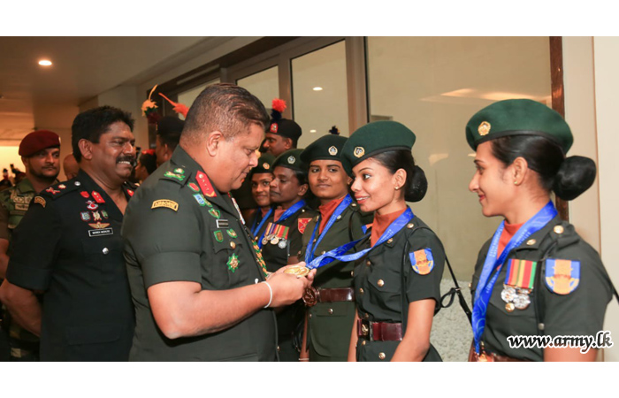 Commander Extends Mammoth Welcome for SAG Army Medalists at Army HQ
