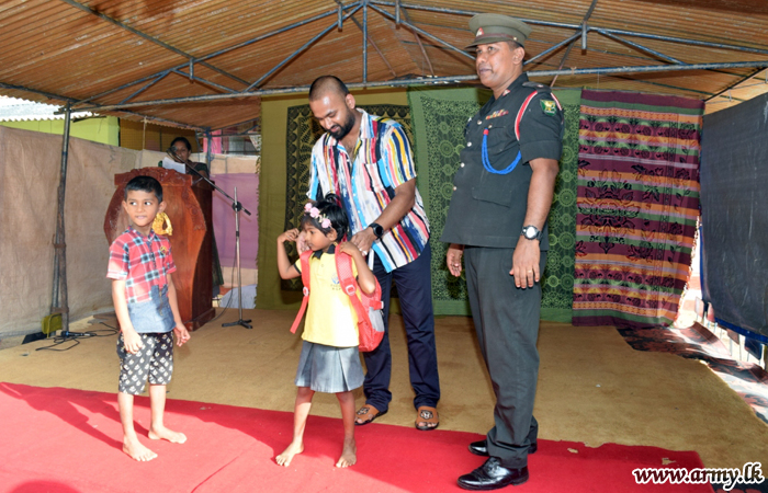 Elapathwewa School Gets Free Accessories through Army Troops