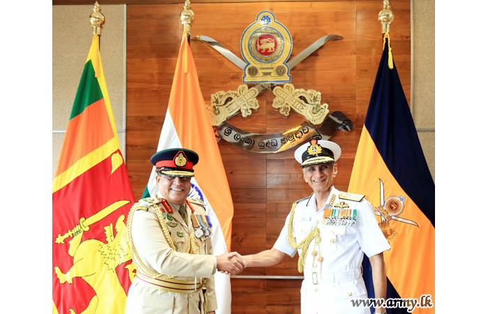 Indian Navy Chief on Goodwill Tour Calls on Commander of the Army