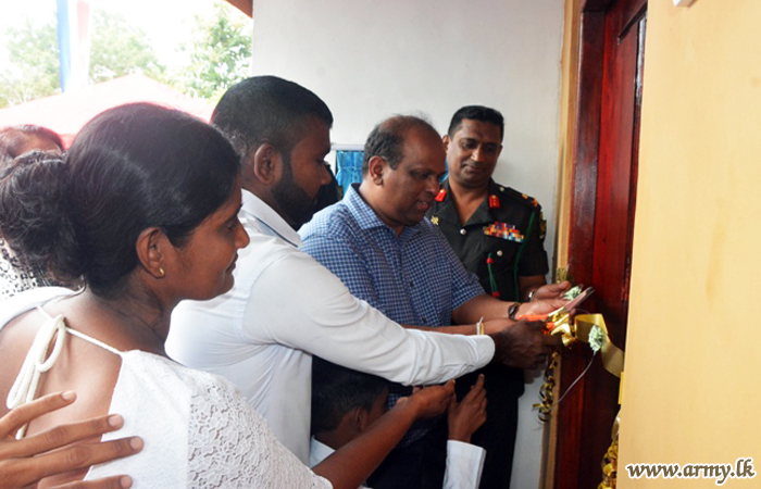 Security Forces-Wanni Warm Army-built 13th New House for a Needy Family