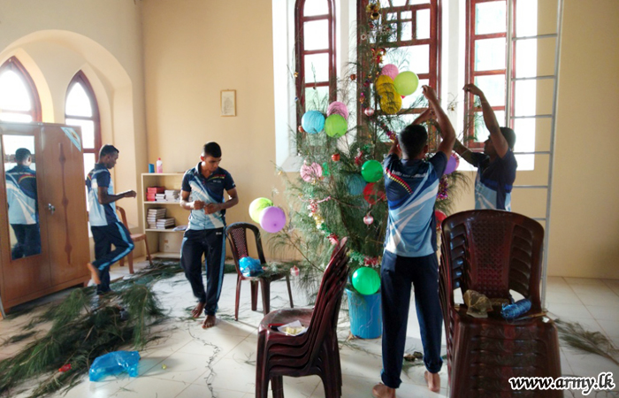 Jaffna-based 51, 52 & 55 Div Troops Actively Support X’mas Arrangements 