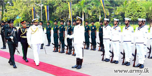 Tri-service Troops Present Ceremonial Guard of Honour to Outgoing CDS