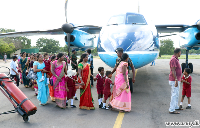 Pre - School Children paid a visit to Palaly Airport