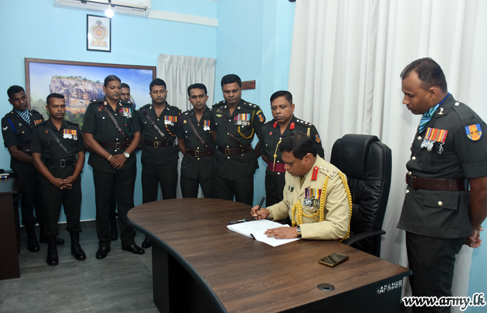 Brigadier Akuranthilake Assumes His New Office