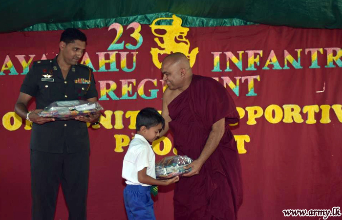 Buddhist Monks Sponsor Distribution of School Accessories to Mullaittivu Students