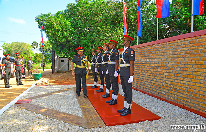 SLCMP Colonel Commandant Visits 4 SLCMP