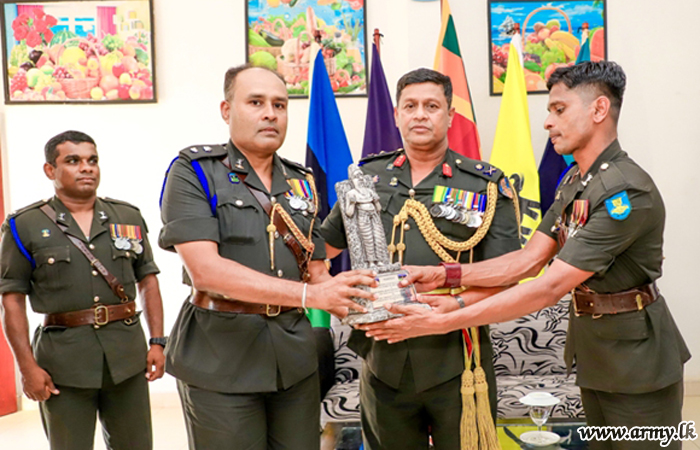 2 (Volunteer) Regiment Sri Lanka Signal Corps Bids Farewell to Retiring Chief Signal Officer 