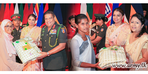 Army Seva Vanitha & Commander’s Fund Jointly Provide Scholarships to Students of War Hero Families  