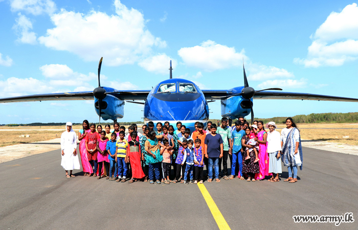 பலாலி விமான நிலையத்தை மனநலம் குறைவுற்ற சிறார்கள் சென்று பார்வை