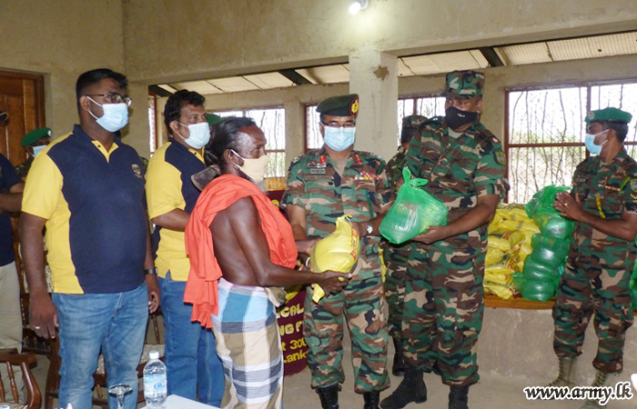 Batticaloa Lions Club Wants Army Troops to Distribute Relief Packs