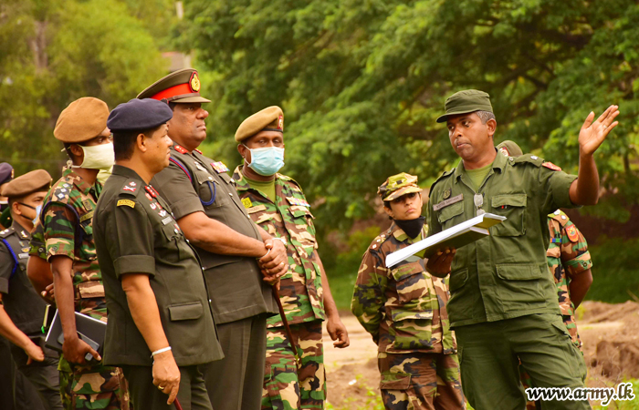 Commander SF-Central Visits Army Hospital under Construction in Pallekele
