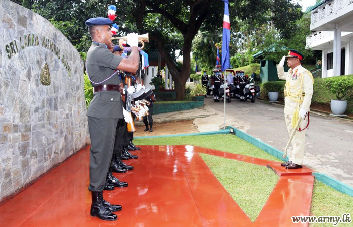 SLNG Regimental HQ Extends Warm Reception to DCOS 