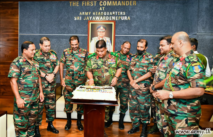 PSOs Throw 'Birth Day' Surprise to Their Chief 