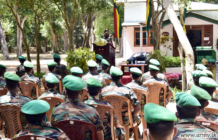 New 66 Div GOC Undertakes Visits 