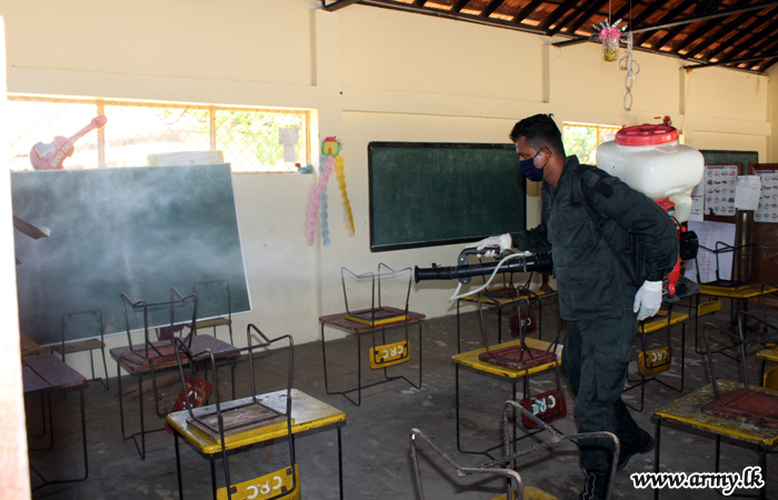 55 Division Troops Disinfect Schools in Their Areas 