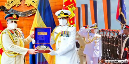New Navy Commander Honoured at Army HQ during First Courtesy Call 