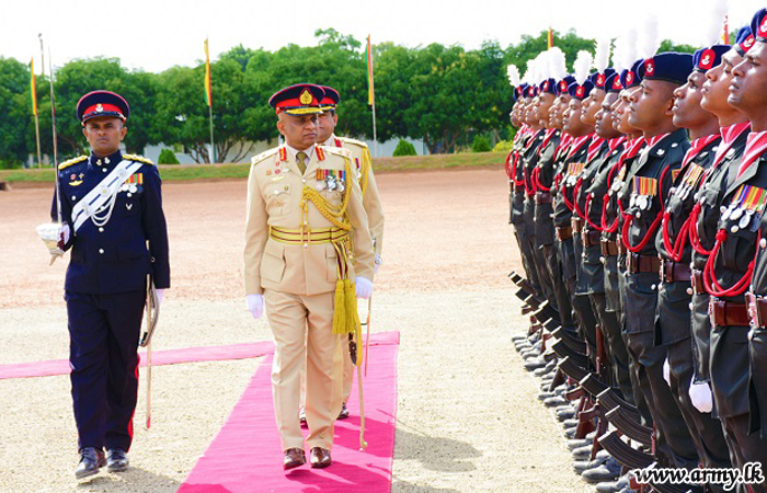 Kilinochchi Commander Relinquishes Office