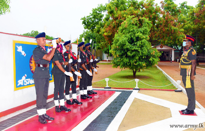 புதிய கிளிநொச்சி  பாதுகாப்பு படைத் தளபதி  உத்தியோகபூர்வ விஜயம்