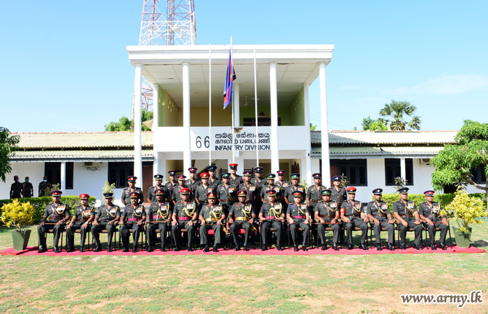 Kilinochchi Commander Learns More About Responsibilities in Respective Areas